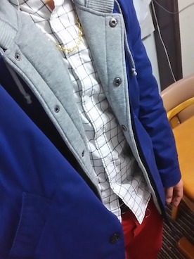 「アイテム（デニムパンツ、レッド系）」を使った、Ma--kunさん（メンズ・170cm）の冬コーディネート