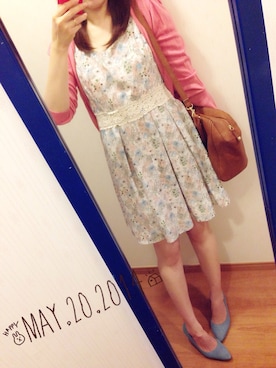 「MERCURYDUO（マーキュリーデュオ）のアイテム（カーディガン/ボレロ、ピンク系）」を使った、kana.comさん（レディース・156cm）の春コーディネート