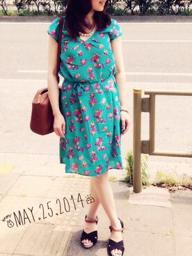 「H&M DIVIDED（エイチアンドエム　ディヴァイデッド）のアイテム（ワンピース、ブルー系）」を使った、kana.comさん（レディース・156cm）の春コーディネート