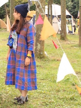 「ふもとっぱらキャンプ場」｜Hanapiyoooooさん（レディース・154cm）の秋コーディネート