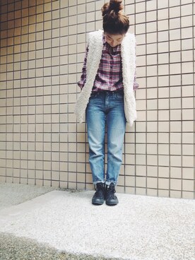 「H&M（エイチ・アンド・エム）のアイテム（その他アウター、ホワイト系）」を使った、_riia.__さん（レディース・160cm）の秋コーディネート