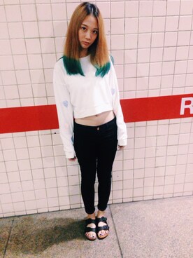 林紘嘉さん(レディース・165cm)の秋コーディネート