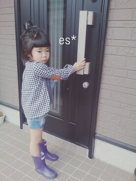 「アイテム（レインシューズ）」を使った、es*さん（キッズ・110cm）の春コーディネート