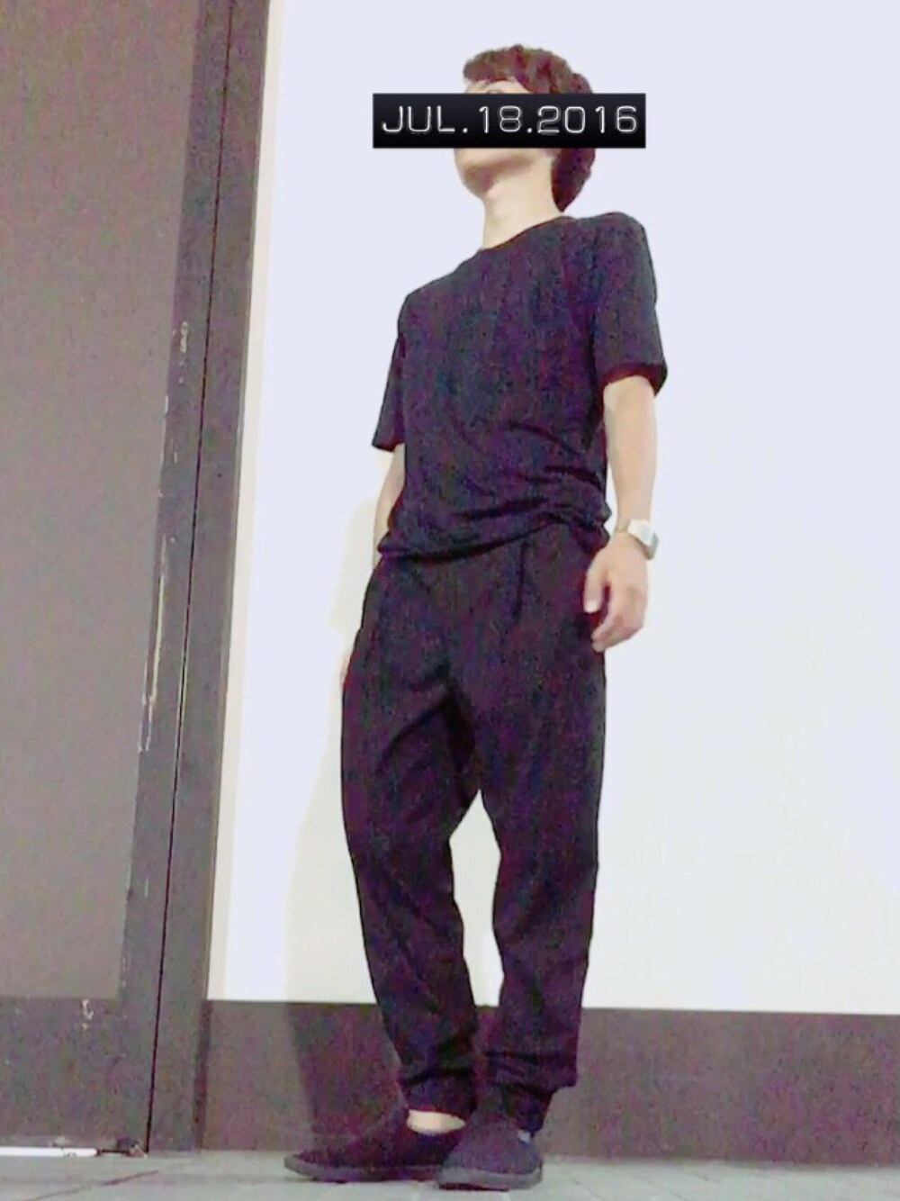 「カジュアル、ドレス、オールブラック、black、UNIQLO、全身UNIQLO、ﾙﾒｰﾙ、UNIQLOandLEMAIRE、CASIO」｜「UNIQLOのアイテム（スラックス、ブラック系）」を使った、NO NAMEさん（メンズ・167cm）の夏コーディネートの1枚目の写真