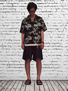 「ROBERT GELLER（ロバートゲラー）のアイテム（パンツ）」を使った、TagoMagoさん（メンズ・183cm）の夏コーディネート