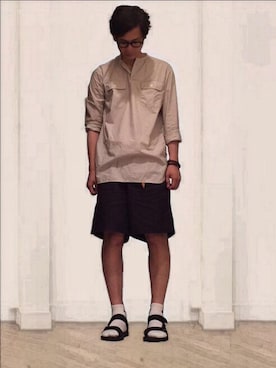 「ROBERT GELLER（ロバートゲラー）のアイテム（パンツ）」を使った、TagoMagoさん（メンズ・183cm）の夏コーディネート