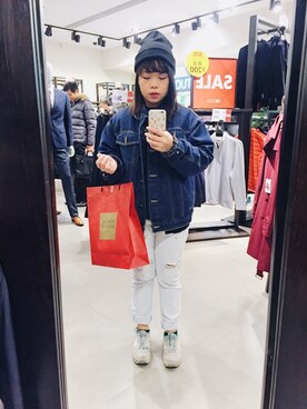 「PULL&BEAR（プルアンドベア）のアイテム（ニットキャップ/ビーニー）」を使った、Melissaさん（レディース・154cm）の冬コーディネート