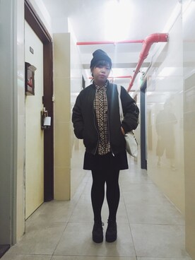 「PULL&BEAR（プルアンドベア）のアイテム（ニットキャップ/ビーニー）」を使った、Melissaさん（レディース・154cm）の冬コーディネート