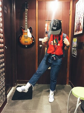 「アイテム（パスケース、ブルー系）」を使った、Melissaさん（レディース・154cm）の夏コーディネート