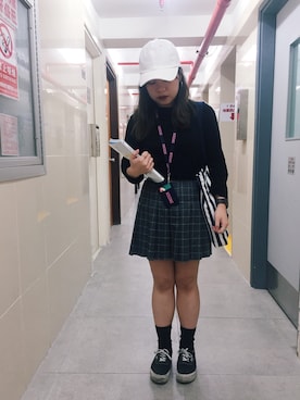 「アイテム（パスケース、ブルー系）」を使った、Melissaさん（レディース・154cm）の夏コーディネート