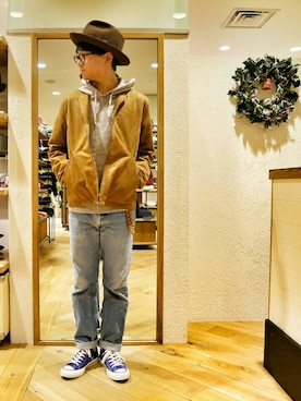 「アイテム（ノーカラージャケット、イエロー系）」を使った、くすくすさん（メンズ・167cm）の冬コーディネート