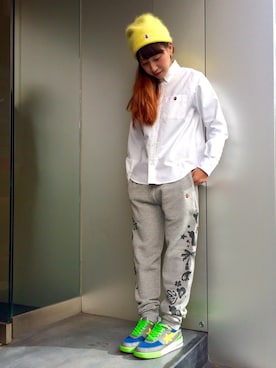 「A BATHING APE（アベイシングエイプ）のアイテム（ニットキャップ/ビーニー）」を使った、松尾 奈美子さん（レディース・152cm）の冬コーディネート