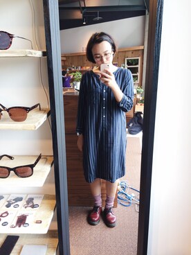 「Dr. Martens（ドクターマーチン）のDr.Martens (ドクターマーチン)/1461 3EYE GIBSON SHOES（その他シューズ）」を使った、LO1Oさん（レディース・157cm）の秋コーディネート