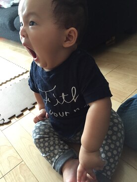 「FITH（フィス）のアイテム（Tシャツ/カットソー、ブラック系）」を使った、ふぁーさん（レディース）の秋コーディネート