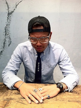 「アイテム（バングル/リストバンド）」を使った、Atsushi Kuriharaさん（メンズ・175cm）の冬コーディネート