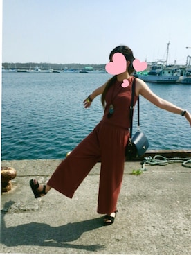 「アイテム（つなぎ/オールインワン）」を使った、iznyさん（レディース・164cm）の夏コーディネート