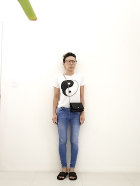 「TOPSHOP（トップショップ）のアイテム（シャツ/ブラウス、ホワイト系）」を使った、Zvinaさん（レディース・165cm）の冬コーディネート