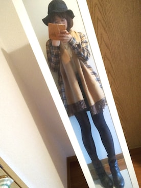 「GU（ジーユー）のアイテム（シャツ/ブラウス、イエロー系）」を使った、yu-yuさん（レディース）の秋コーディネート