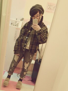 「HUG（ハグ）のアイテム（シューズ、ベージュ系）」を使った、ayakaさん（レディース・145cm）の冬コーディネート