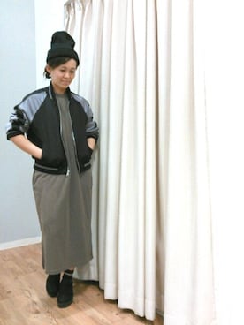 「リバーシブル」｜「アイテム（スタジャン）」を使った、NaNaさん（レディース・149cm）の秋コーディネート