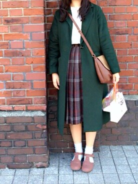 「ウエストイン」｜「アイテム（チェスターコート）」を使った、rinrinさん（レディース・163cm）の冬コーディネート