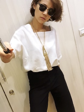 「Pineappleのアイテム」を使った、楊妞さん（レディース・162cm）の夏コーディネート