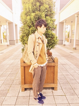 「HARE（ハレ）のトレンチコート（トレンチコート、ベージュ系）」を使った、なるたくさん（メンズ・181cm）の春コーディネート