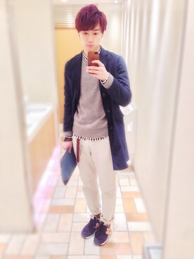 「HARE（ハレ）のキリカエキップレザークラッチ（バッグ、ブルー系）」を使った、なるたくさん（メンズ・181cm）の春コーディネート