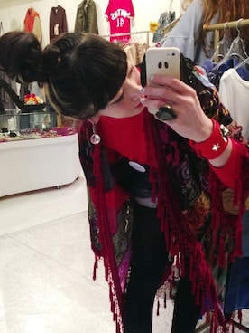 「GIVENCHY」｜「アイテム（その他アウター）」を使った、西原幸子さん（レディース・165cm）の春コーディネート