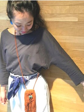 Aileenさんの「ANNIE COSTELLO BROWN×Ray BEAMS / 別注 OVAL blue ピアス」を使ったコーディネート