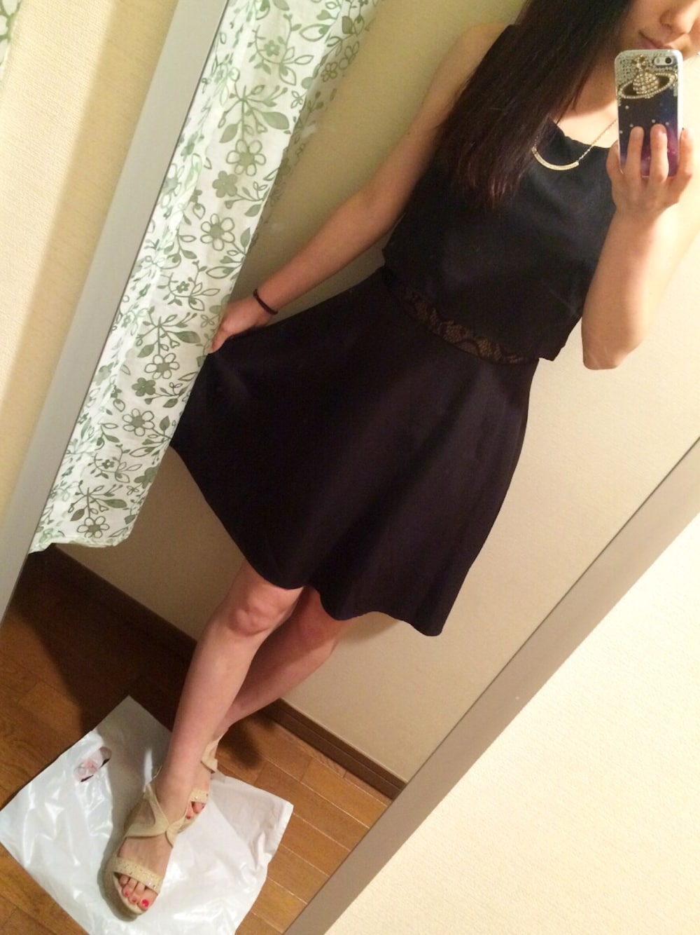 「黒、ワンピース、ネックレス、レース、シースルー、水着」｜「ludyのアイテム（ワンピース、ブラック系）」を使った、ともちゅんさん（レディース・153cm）の夏コーディネートの1枚目の写真