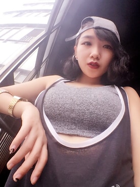 Queenie-w涛さんのコーディネート