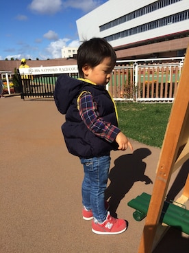 「GAP（ギャップ）のアイテム（ダウンジャケット/コート、ブルー系）」を使った、YURIEさん（レディース）の秋コーディネート