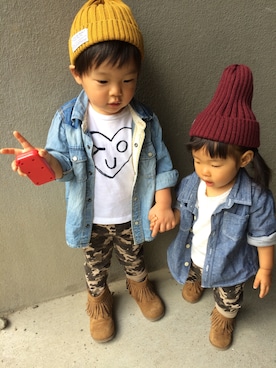 「GAP（ギャップ）のアイテム（シャツ/ブラウス、ブルー系）」を使った、YURIEさん（レディース）の秋コーディネート