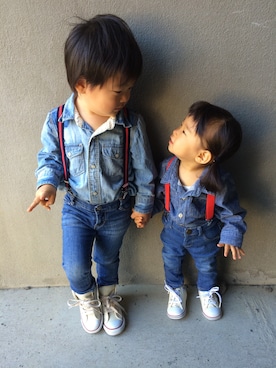 「babyGAP（babyGAP）のアイテム（シャツ/ブラウス、ブルー系）」を使った、YURIEさん（レディース）の秋コーディネート