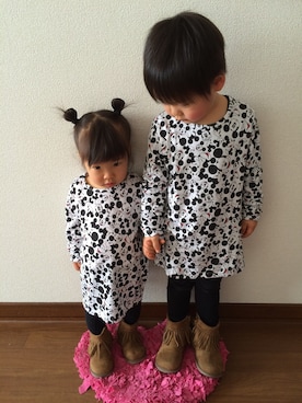 「UNIQLO（ユニクロ）のアイテム（Tシャツ/カットソー、ホワイト系）」を使った、YURIEさん（レディース）の冬コーディネート