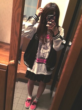 「RNA」｜「アイテム（スタジャン）」を使った、桃 さん（レディース・164cm）の春コーディネート