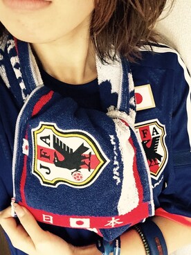 「adidas（アディダス）のアイテム（その他トップス、ブルー系）」を使った、chi*coroさん（レディース・164cm）の秋コーディネート