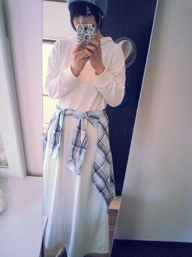 「NICE CLAUP（ナイスクラップ）のアイテム（帽子）」を使った、涼さん（レディース・160cm）の春コーディネート