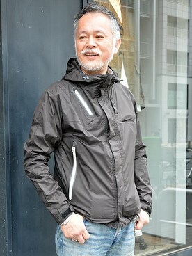 「Johnbull Private labo（ジョンブルプライベートラボ）のアイテム（マウンテンパーカー）」を使った、Satisfactionさん（メンズ・175cm）の春コーディネート