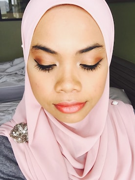 Nadiya Hamideeさんのコーディネート