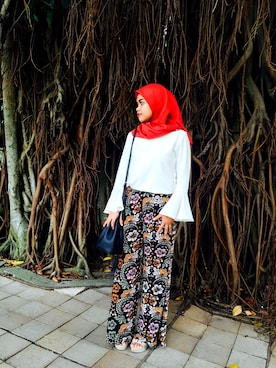 Nadiya Hamideeさんのコーディネート