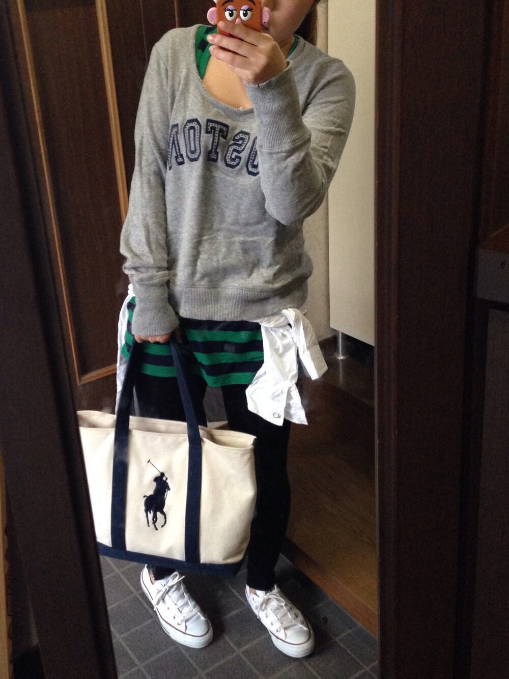 「白シャツ、ストライプ、Ralph Lauren、楽チンコーデ、腰巻きスタイル、キャミワンピース」｜「ODORANTES nano･universeのCONVERSE/OD/キャンバス オールスター OX（スニーカー、ホワイト系）」を使った、miiimiさん（レディース・153cm）の夏コーディネートの1枚目の写真