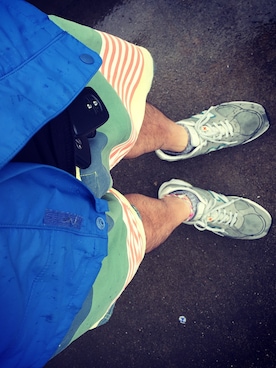 「アイテム（マウンテンパーカー、ブルー系）」を使った、Eiichi Shiotaさん（メンズ・170cm）の夏コーディネート