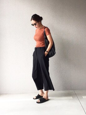 「テラコッタ」｜「アイテム（ビーチサンダル）」を使った、Sorm'86さん（レディース・163cm）の夏コーディネート