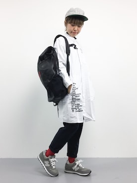 「黒リュック」｜「アイテム（シャツワンピース）」を使った、konabeさん（レディース・153cm）の秋コーディネート