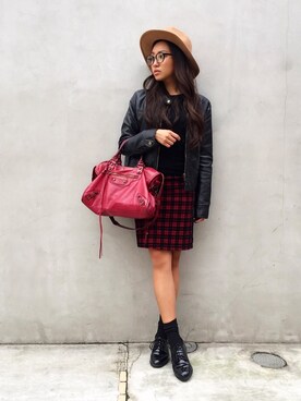 Emiko Castilloさんのコーディネート