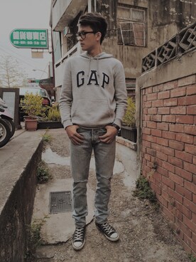 葉育碩さんのコーディネート