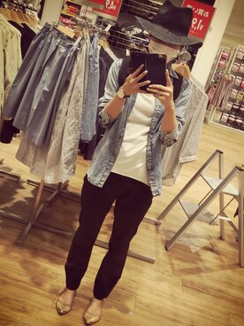 「INNES（イネス）のアイテム」を使った、smamaさん（レディース・163cm）の春コーディネート