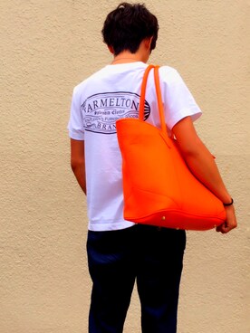 「アイテム（トートバッグ、オレンジ系）」を使った、Shota.Mさん（メンズ・170cm）の夏コーディネート